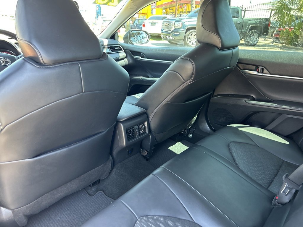 Used 2023 Toyota Camry XSE image 13