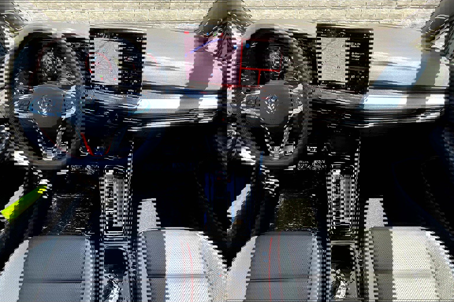 New 2025 Volkswagen GTI SE image 4