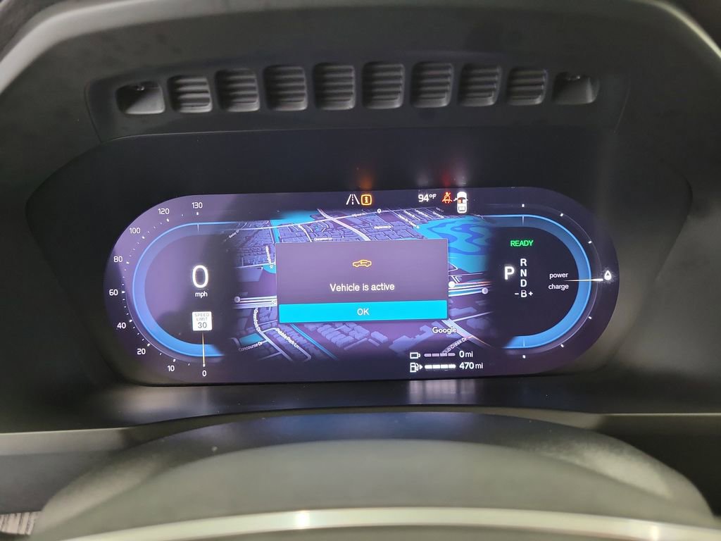 Used 2023 Volvo XC90 T8 Ultimate w/ Lounge Package image 26