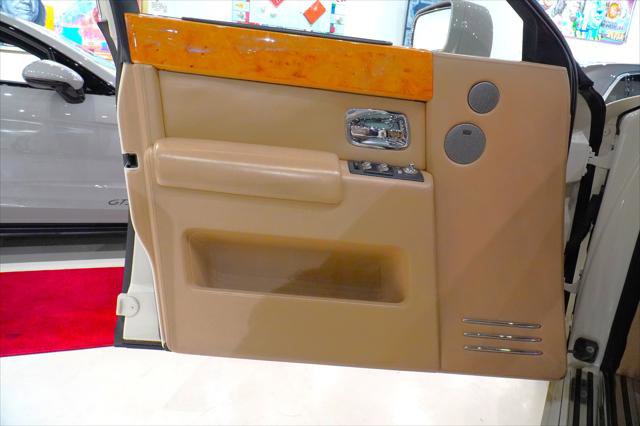 Used 2009 Rolls-Royce Phantom Sedan image 21