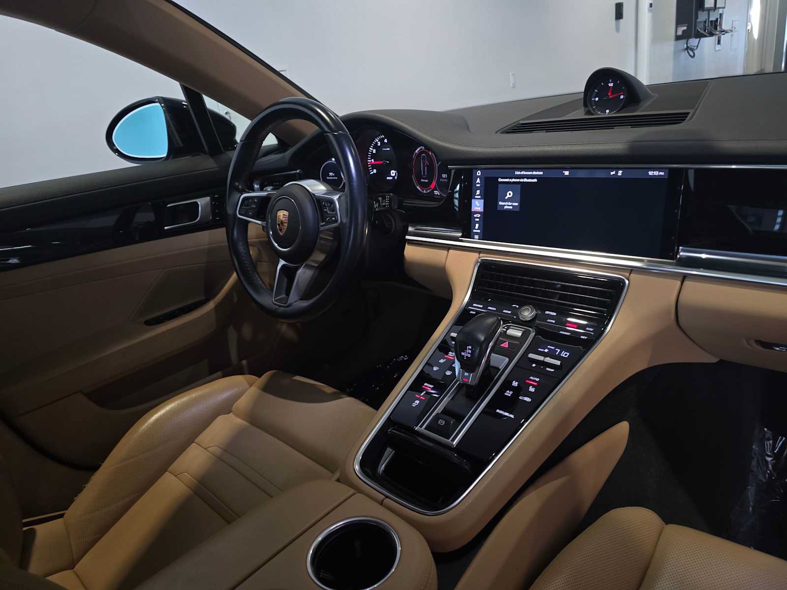 Used 2020 Porsche Panamera 4 AWD/4WD image 11