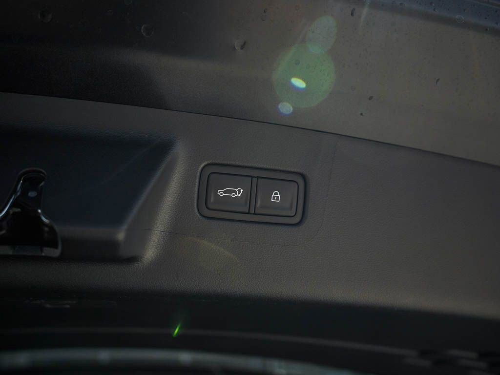 New 2026 Hyundai Santa Fe Limited AWD/4WD image 9