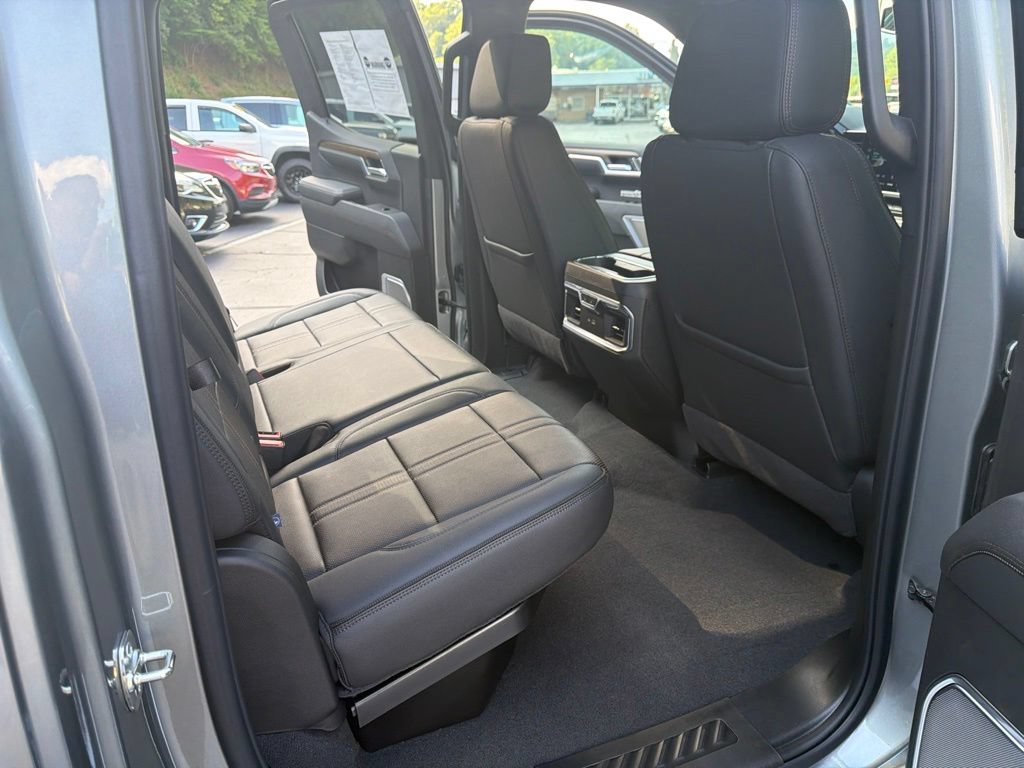 Certified 2026 Chevrolet Silverado 1500 High Country AWD/4WD image 15