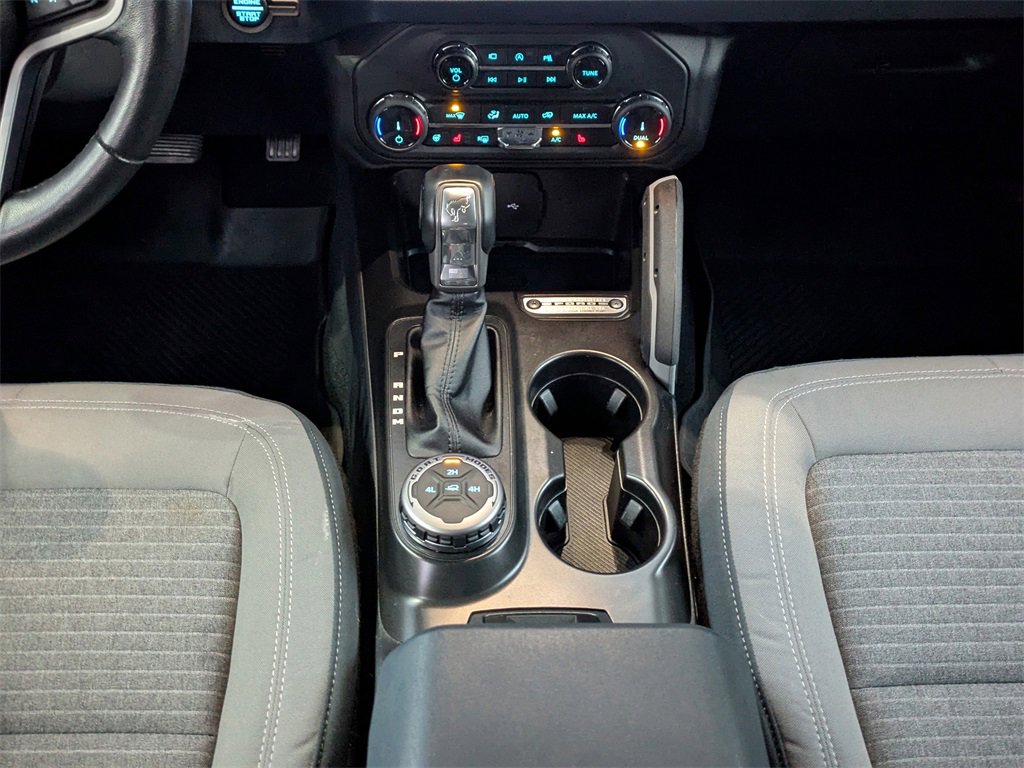 Used 2022 Ford Bronco Outer Banks image 19