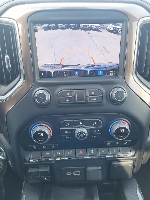 Used 2022 Chevrolet Silverado 1500 High Country w/ Technology Package AWD/4WD image 5
