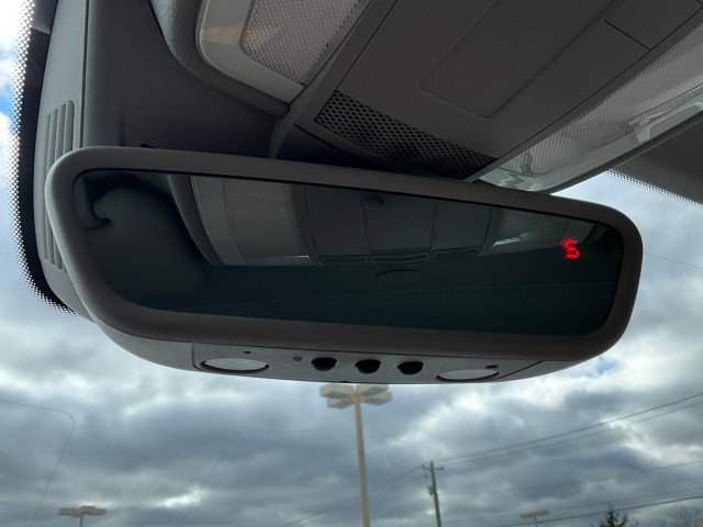 Used 2011 Mercedes-Benz E 350 Cabriolet image 23