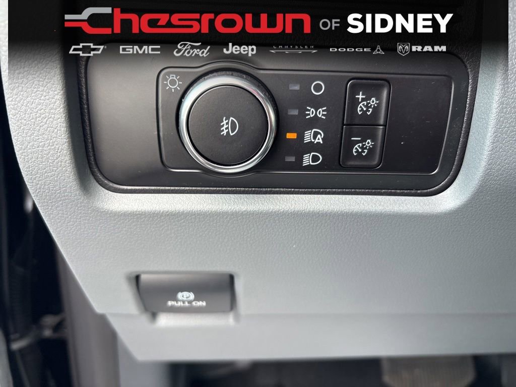 Used 2025 Ford F550 4x4 Regular Cab Super Duty w/ XL Chrome Package image 15