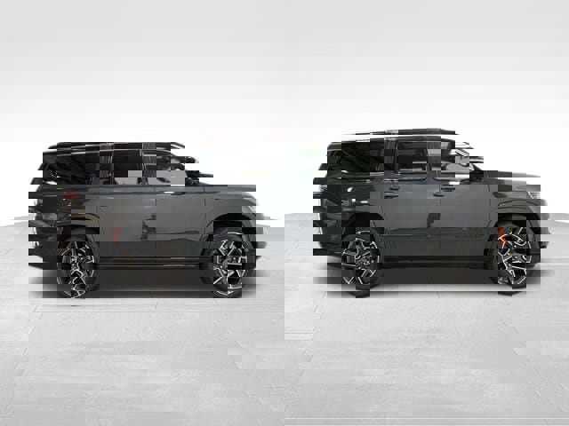 New 2025 Jeep Wagoneer L Series III w/ Quick Order Package 25C Super image 5