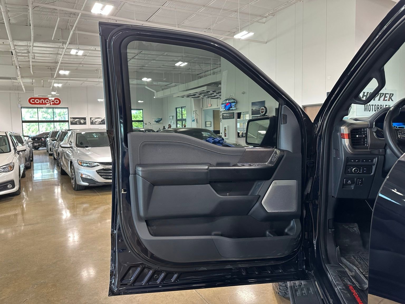 Used 2022 Ford F150 Raptor w/ Raptor 37 Performance Package image 10