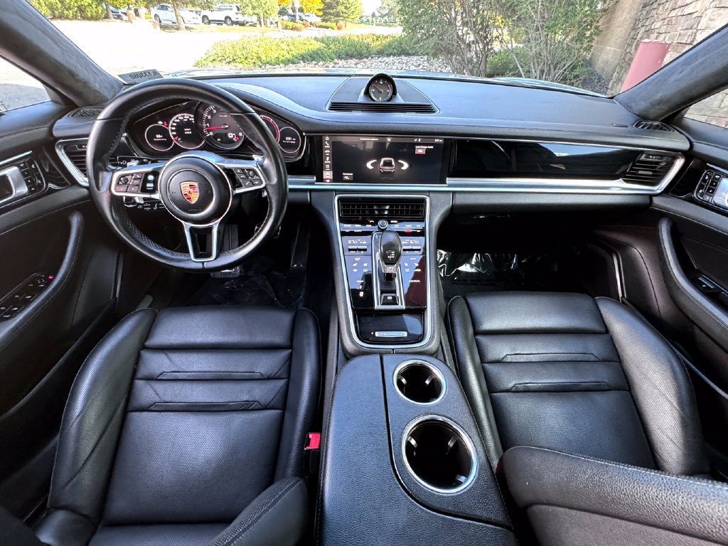 Used 2018 Porsche Panamera 4S AWD/4WD image 34