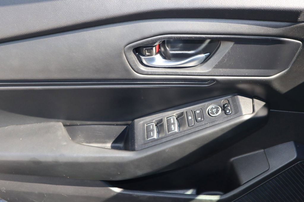 Used 2023 Honda Accord EX image 16