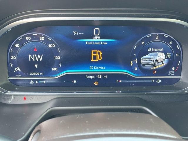 Used 2023 Chevrolet Tahoe LT w/ Luxury Package AWD/4WD image 22