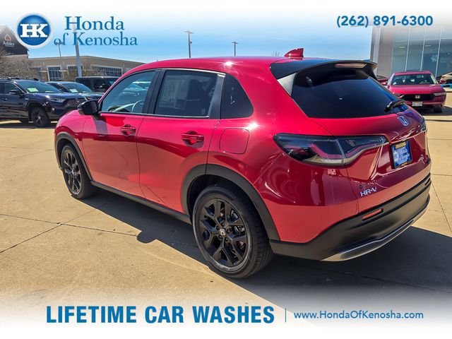 Used 2025 Honda HR-V Sport image 3