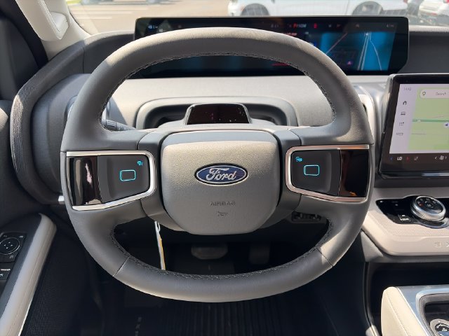 New 2026 Ford Expedition Active AWD/4WD image 15