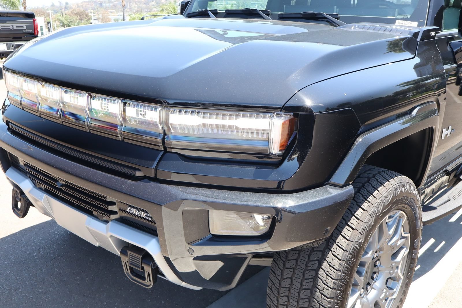 Used 2025 GMC Hummer EV 3X AWD/4WD image 8