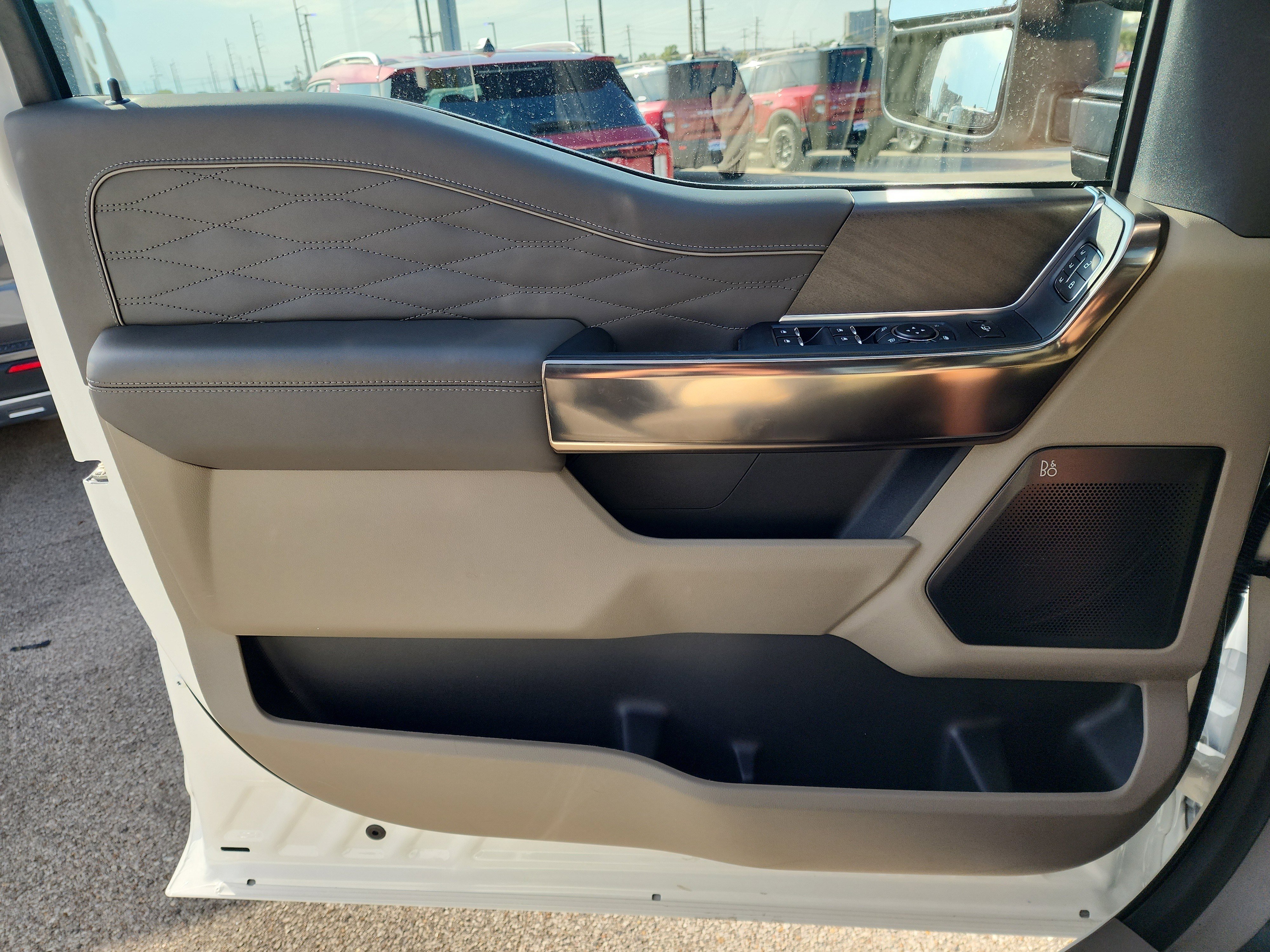 New 2026 Ford F350 Platinum w/ Platinum Plus Package image 10
