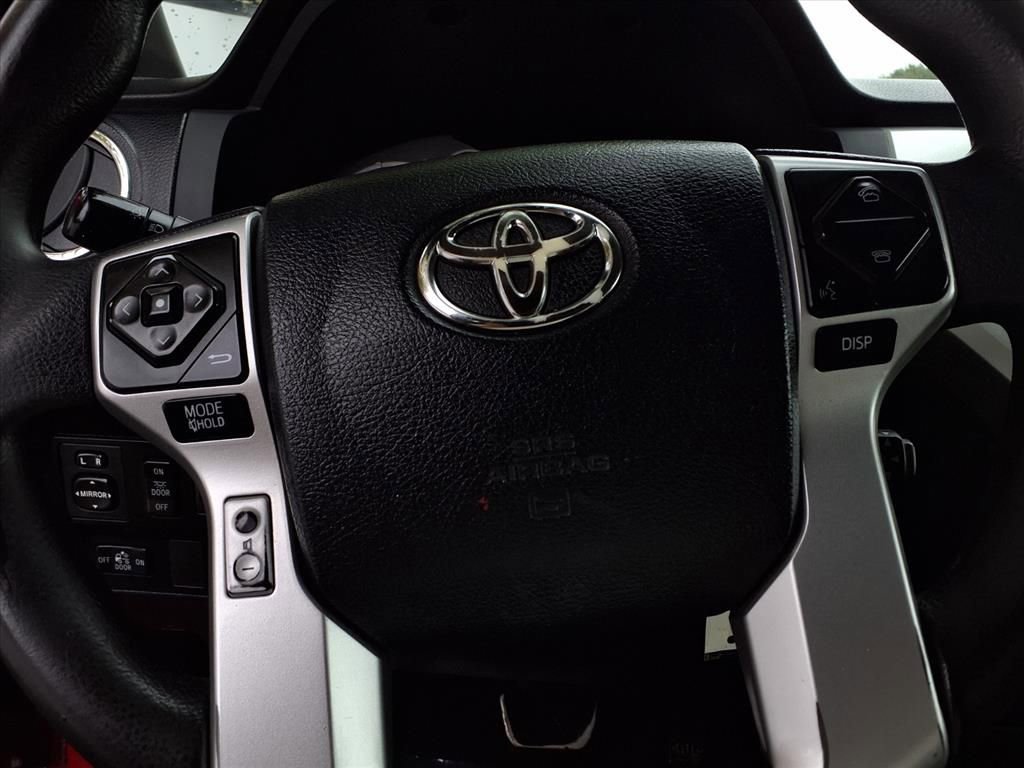 Used 2017 Toyota Tundra SR5 image 11