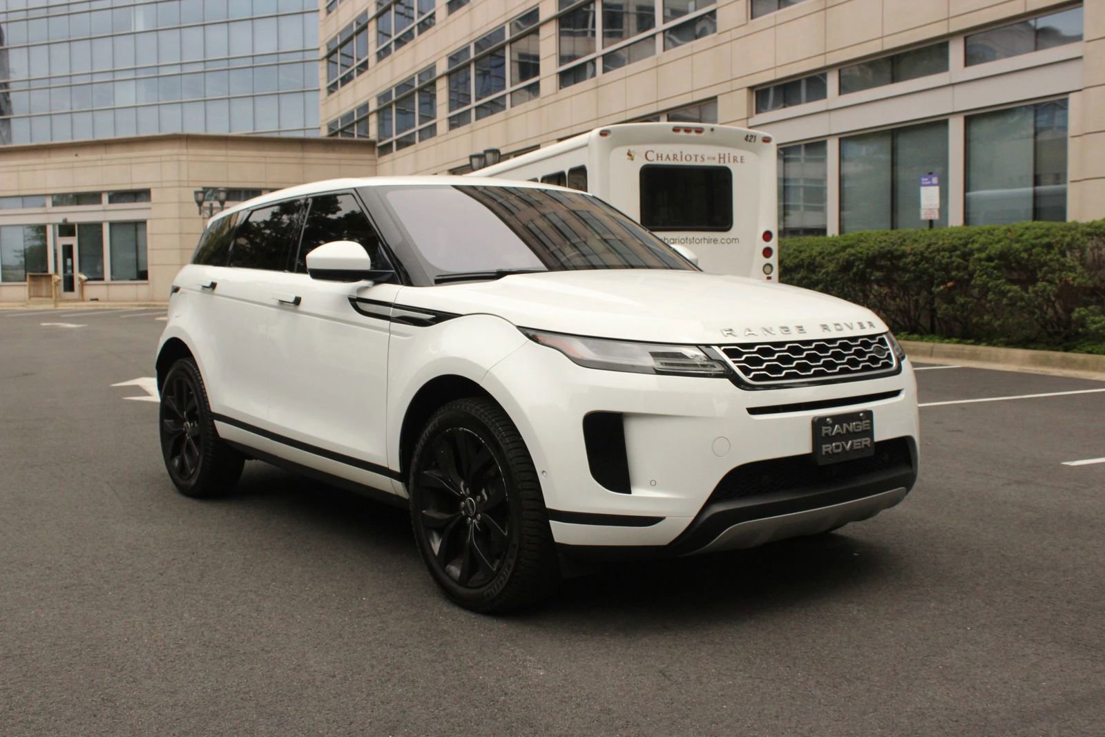 Used 2020 Land Rover Range Rover Evoque SE AWD/4WD image 1
