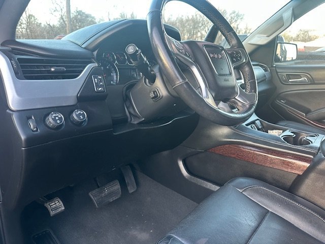 Used 2019 GMC Yukon XL SLT image 13