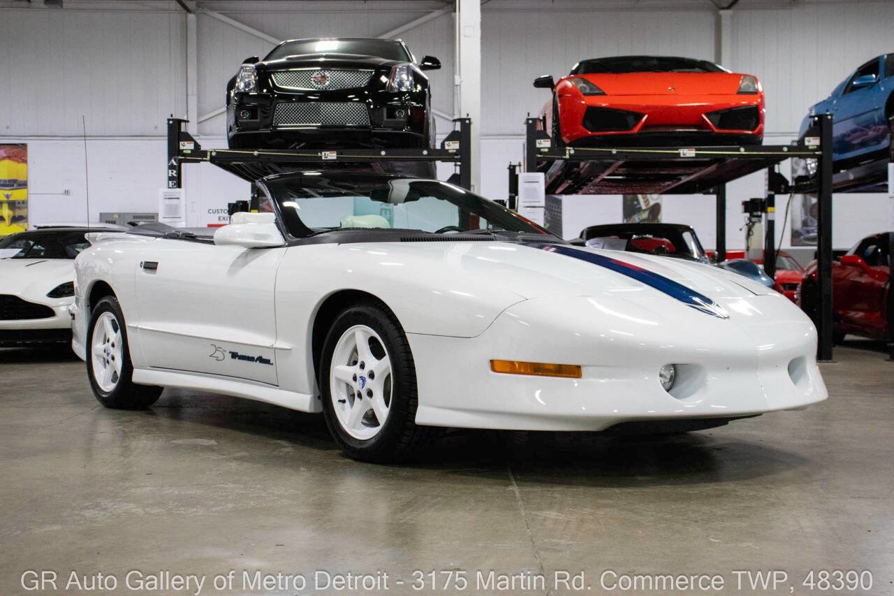 Used 1994 Pontiac Firebird Trans Am GT image 11