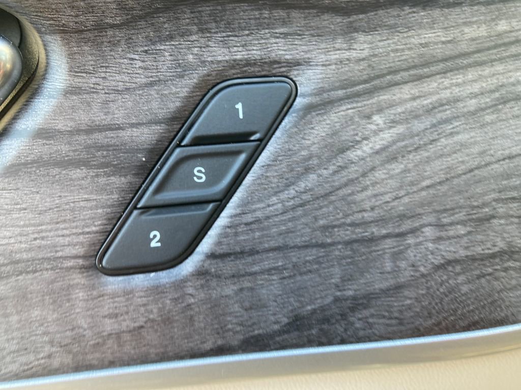 Used 2023 Jeep Grand Cherokee L Limited image 36