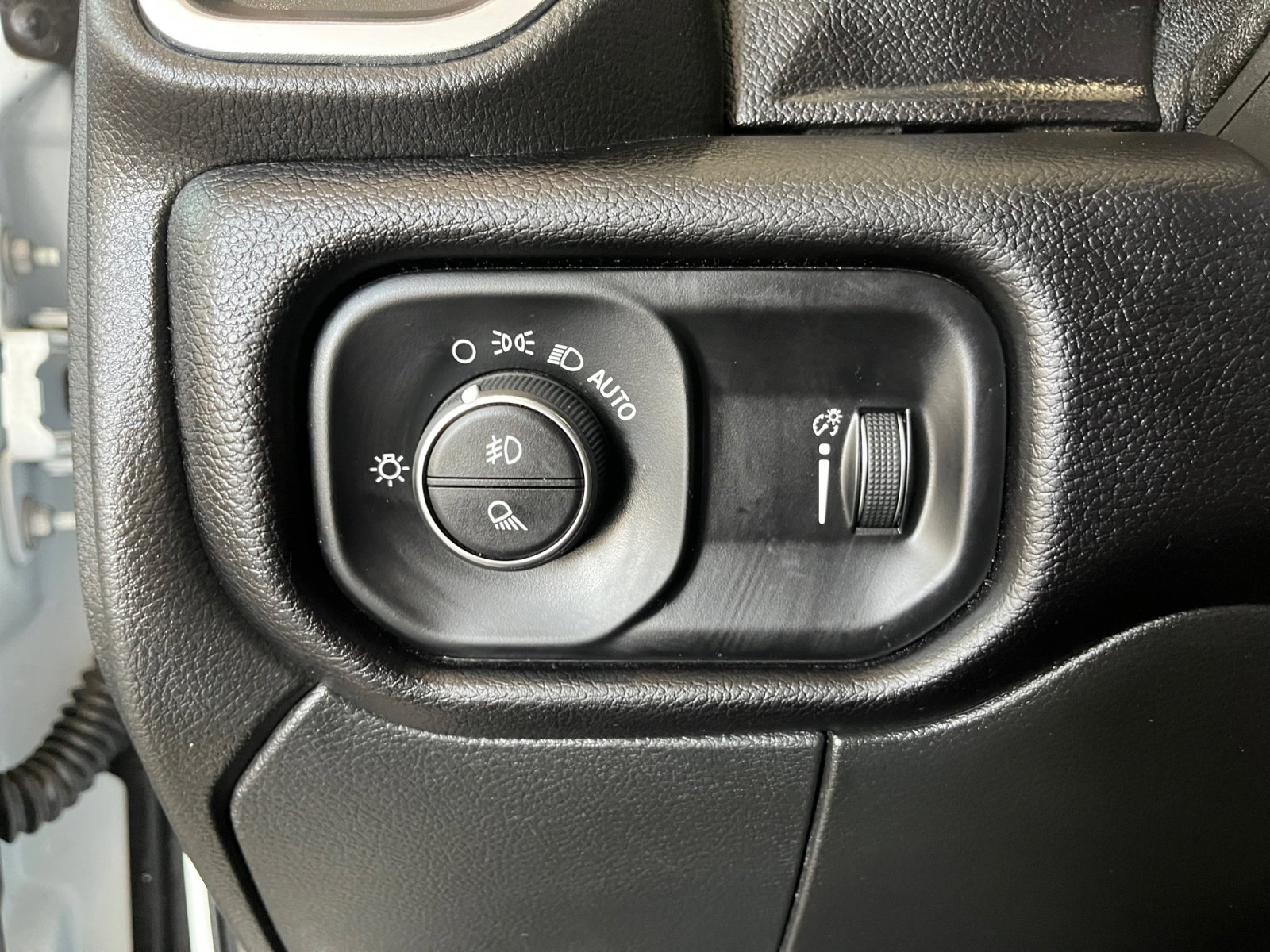 Used 2024 RAM 2500 Big Horn image 23