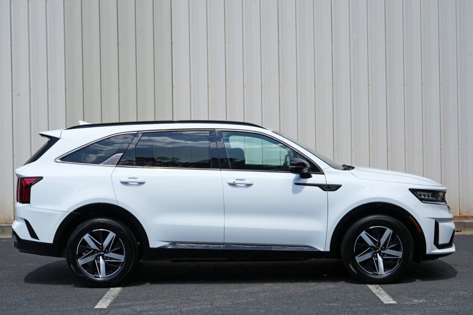 Used 2022 Kia Sorento S FWD image 50