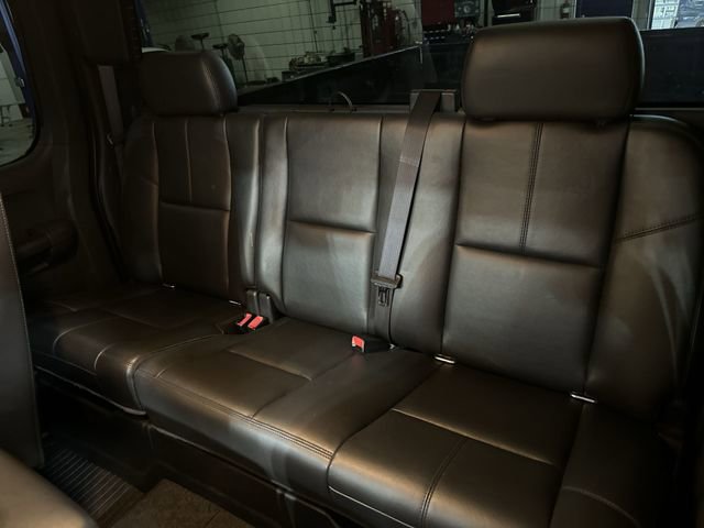 Used 2008 Chevrolet Silverado 1500 LTZ w/ Safety Package AWD/4WD image 27