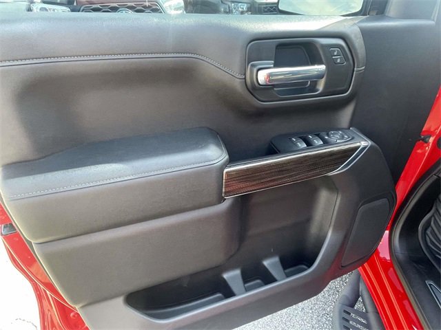 Used 2021 Chevrolet Silverado 1500 LT Trail Boss w/ Bed Protection Package image 16