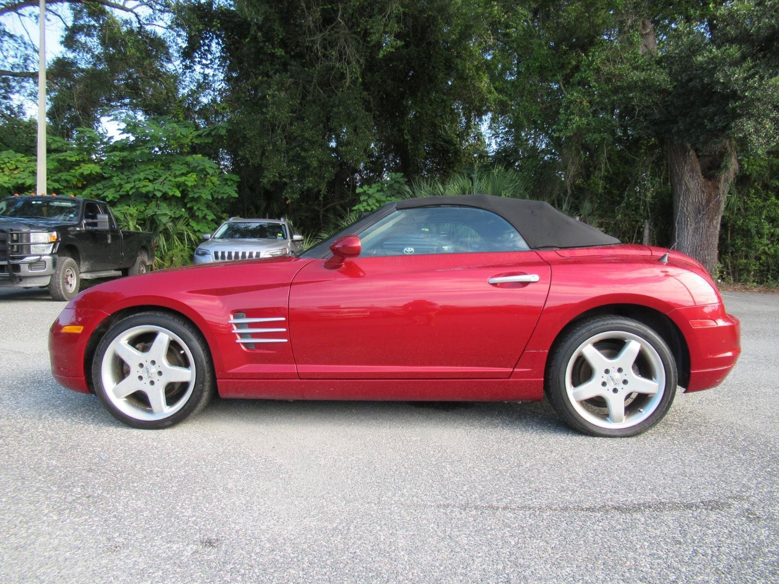 Used 2007 Chrysler Crossfire Convertible w/ Special Edition Group RWD image 4