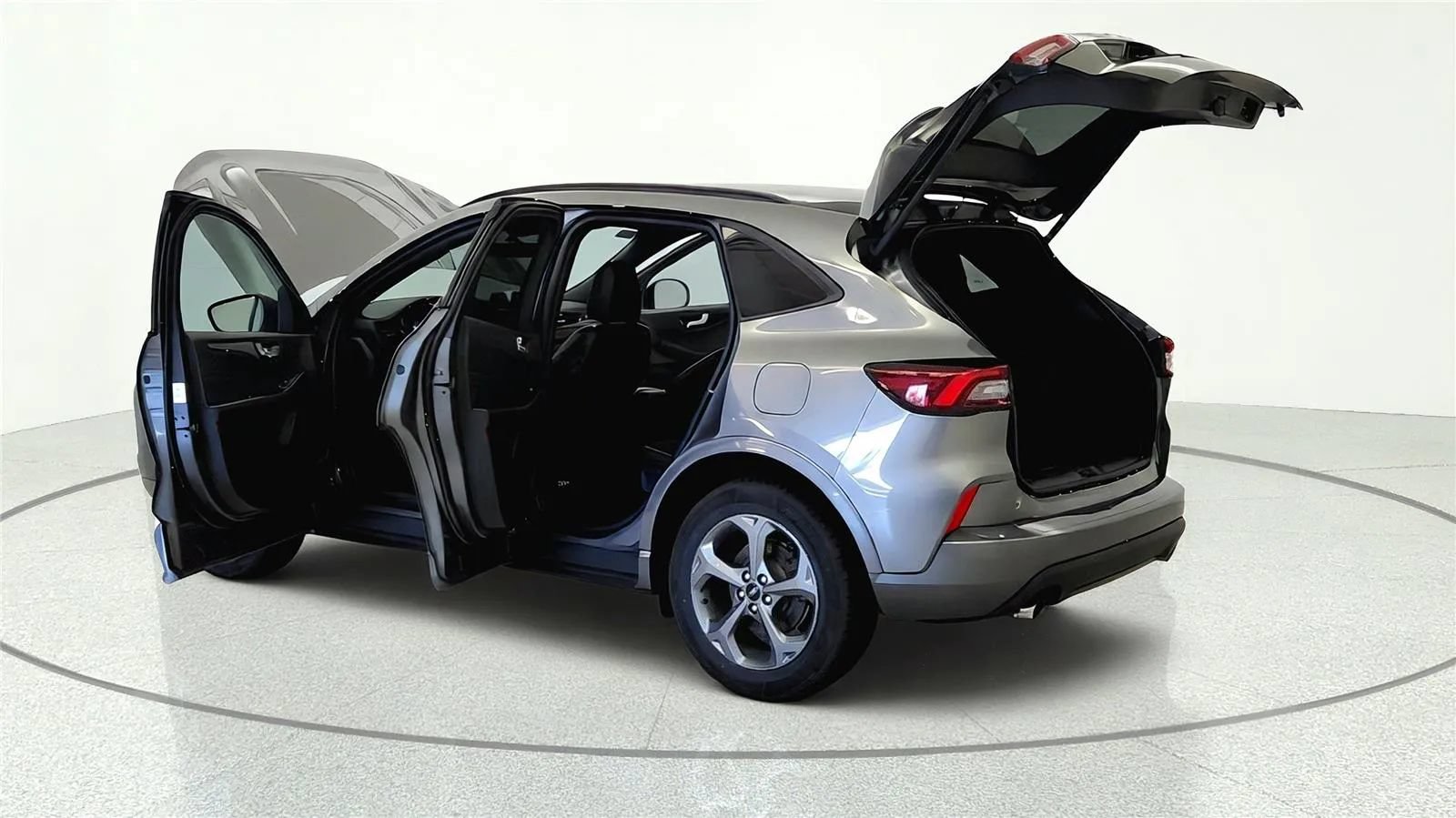 Used 2024 Ford Escape ST-Line FWD image 10