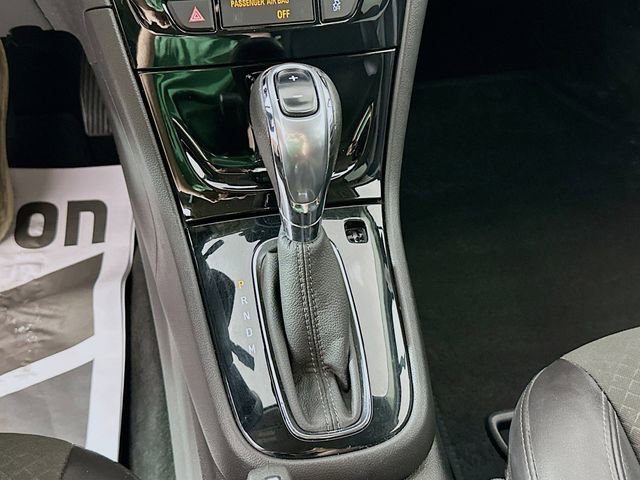 Used 2018 Buick Encore Preferred image 17