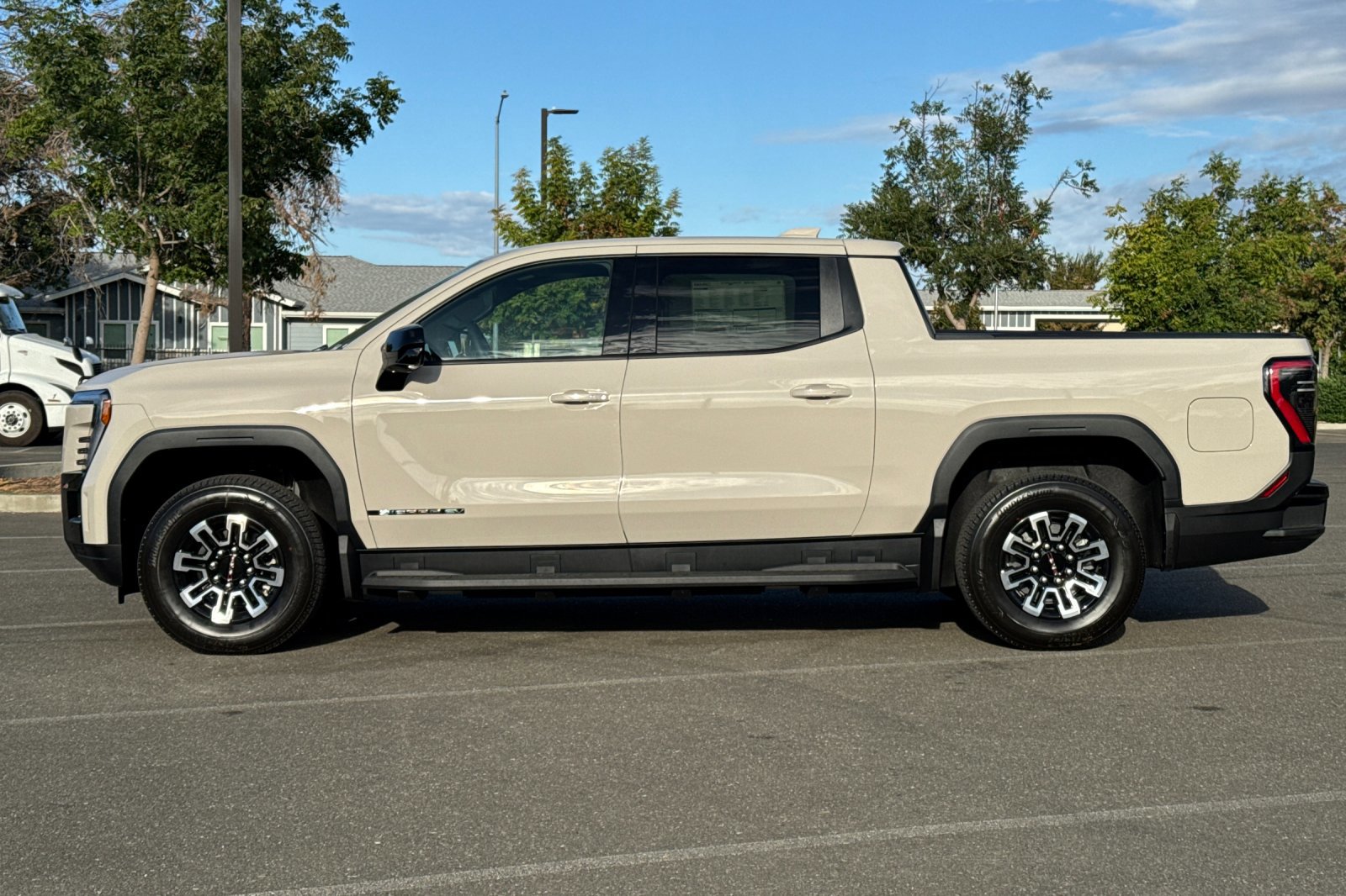 New 2026 GMC Sierra EV Elevation image 8