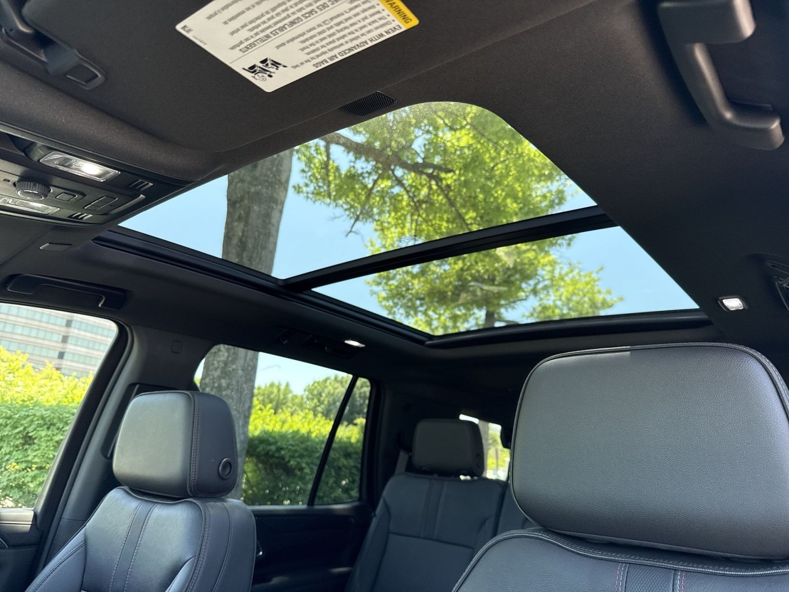 Used 2023 Chevrolet Tahoe RST AWD/4WD image 24