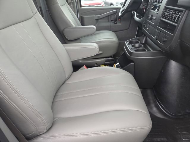 New 2026 GMC Savana 2500 Work Van w/ Enhanced Convenience Package image 20