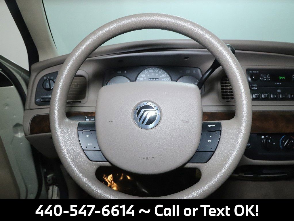Used 2005 Mercury Grand Marquis GS image 31