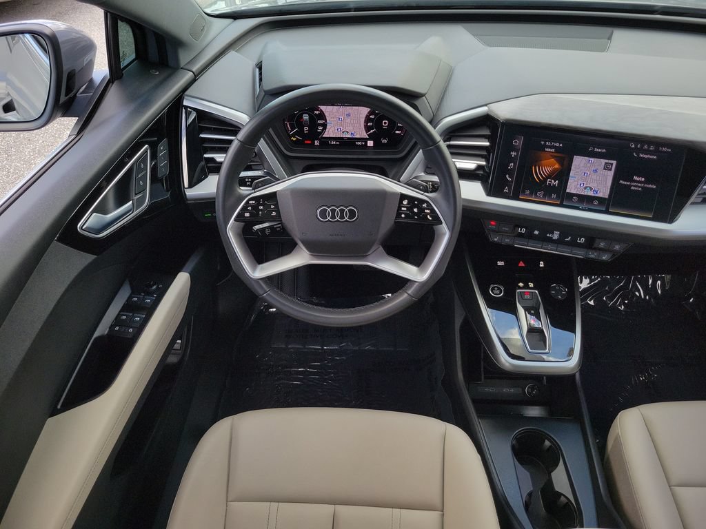 Certified 2025 Audi Q4 e-tron Premium Plus w/ Premium Plus AWD/4WD image 22