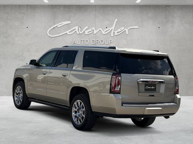 Used 2015 GMC Yukon XL Denali w/ Premium Package AWD/4WD image 14