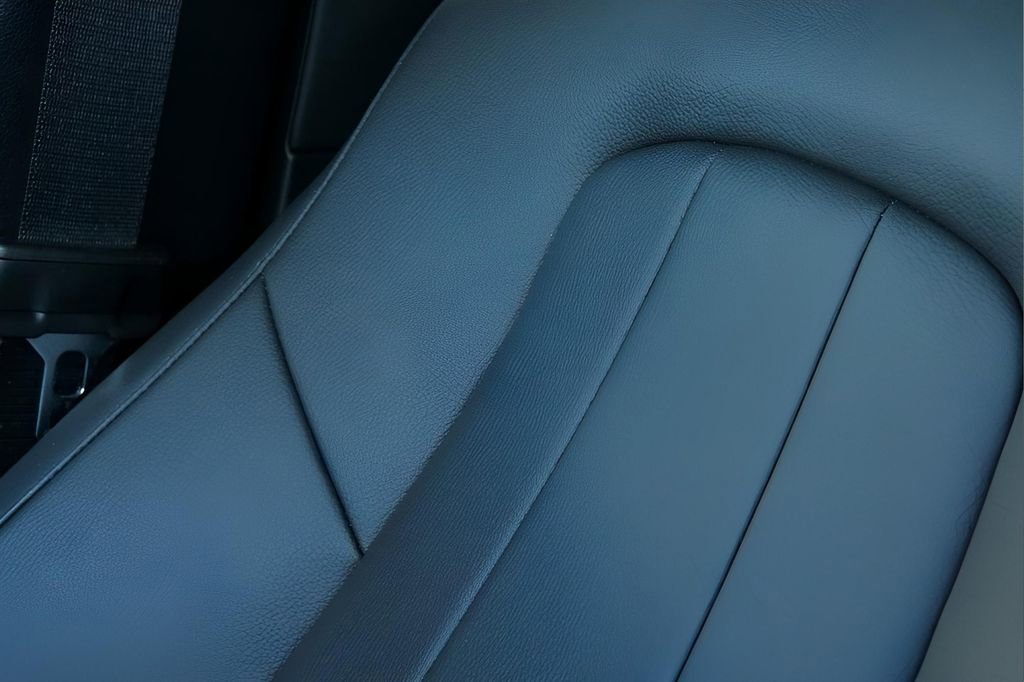 Used 2022 Mercedes-Benz GLA 250 4MATIC image 30