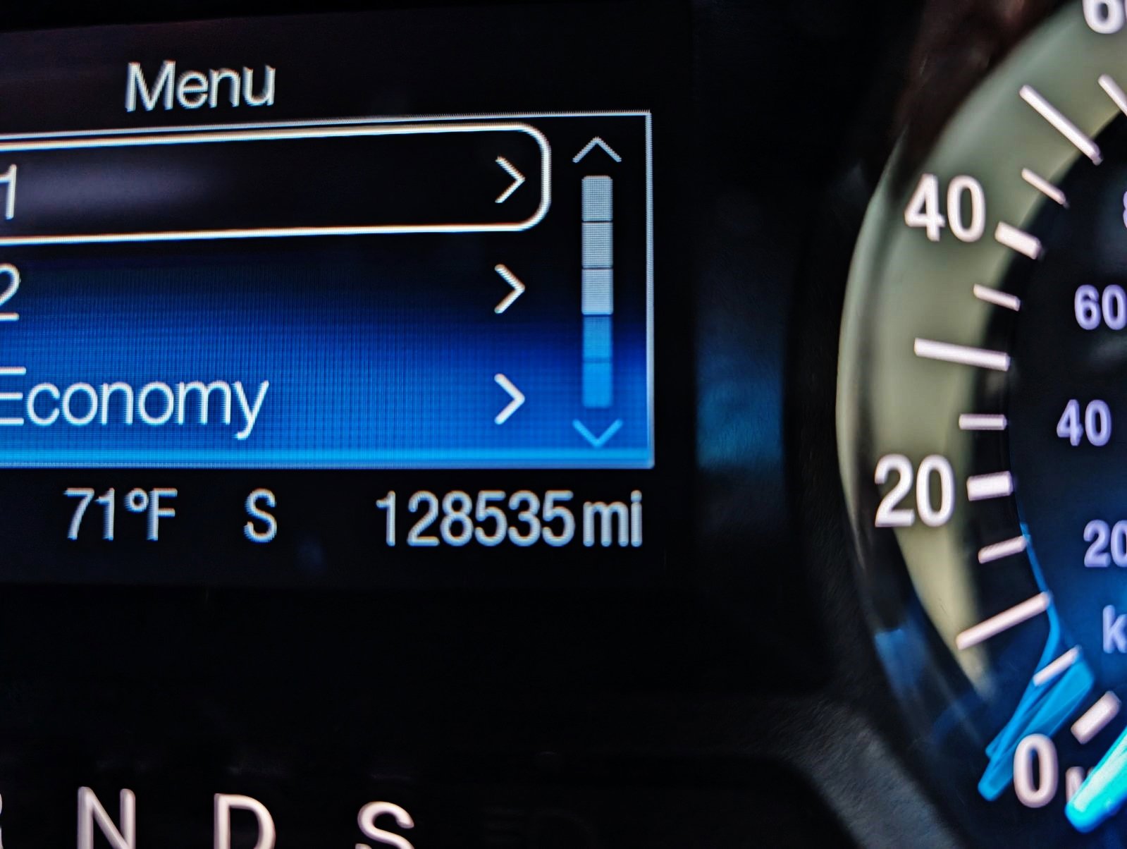 Used 2014 Ford Fusion SE image 44