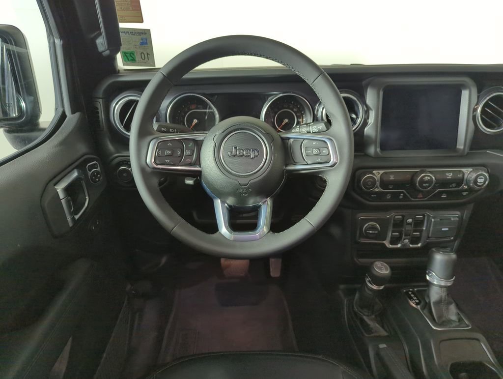 Used 2023 Jeep Wrangler Altitude image 11