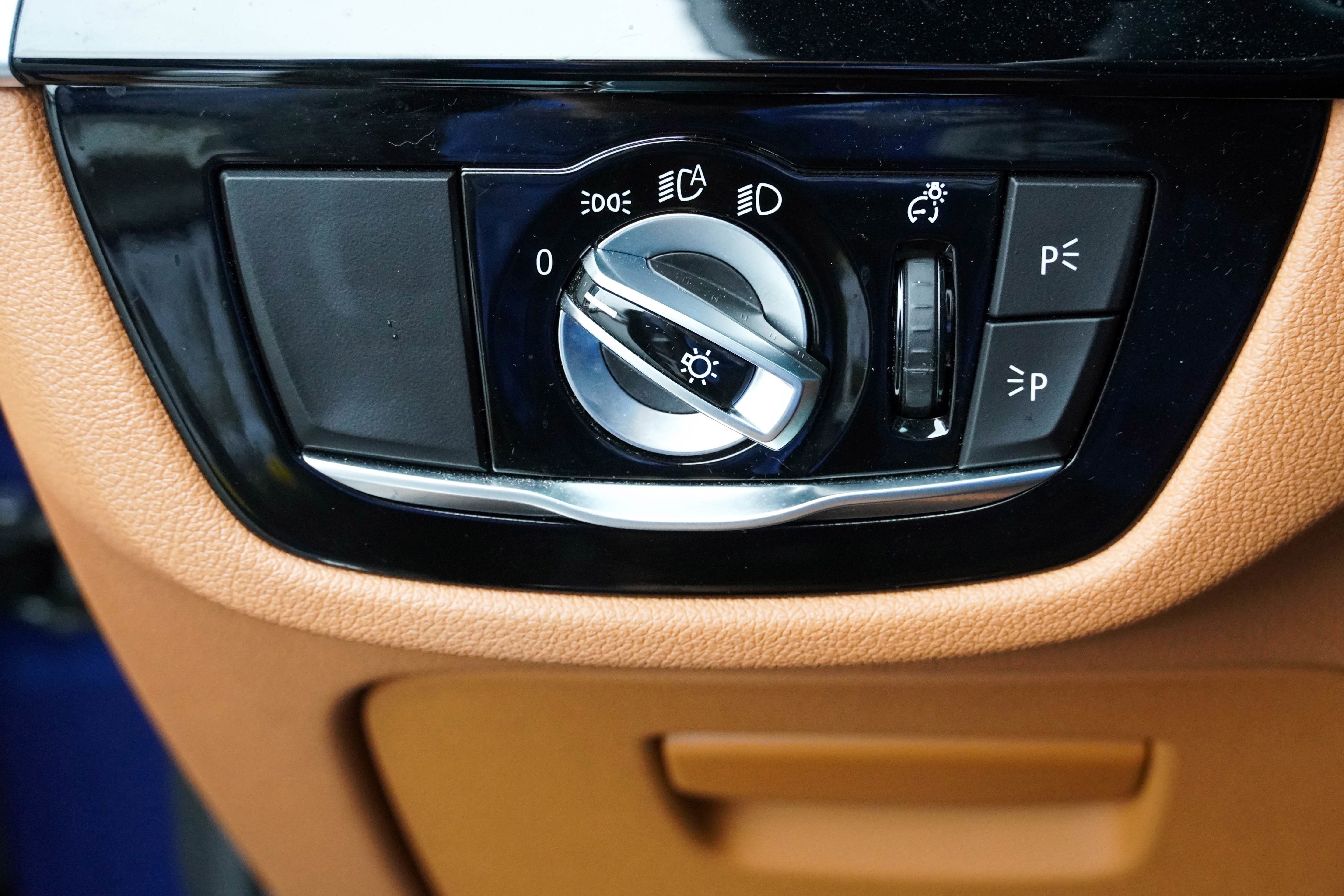 Certified 2023 BMW 530i w/ M Sport Package image 17