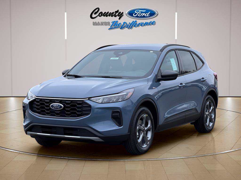 New 2026 Ford Escape ST-Line w/ Tech Pack #1 FWD image 2