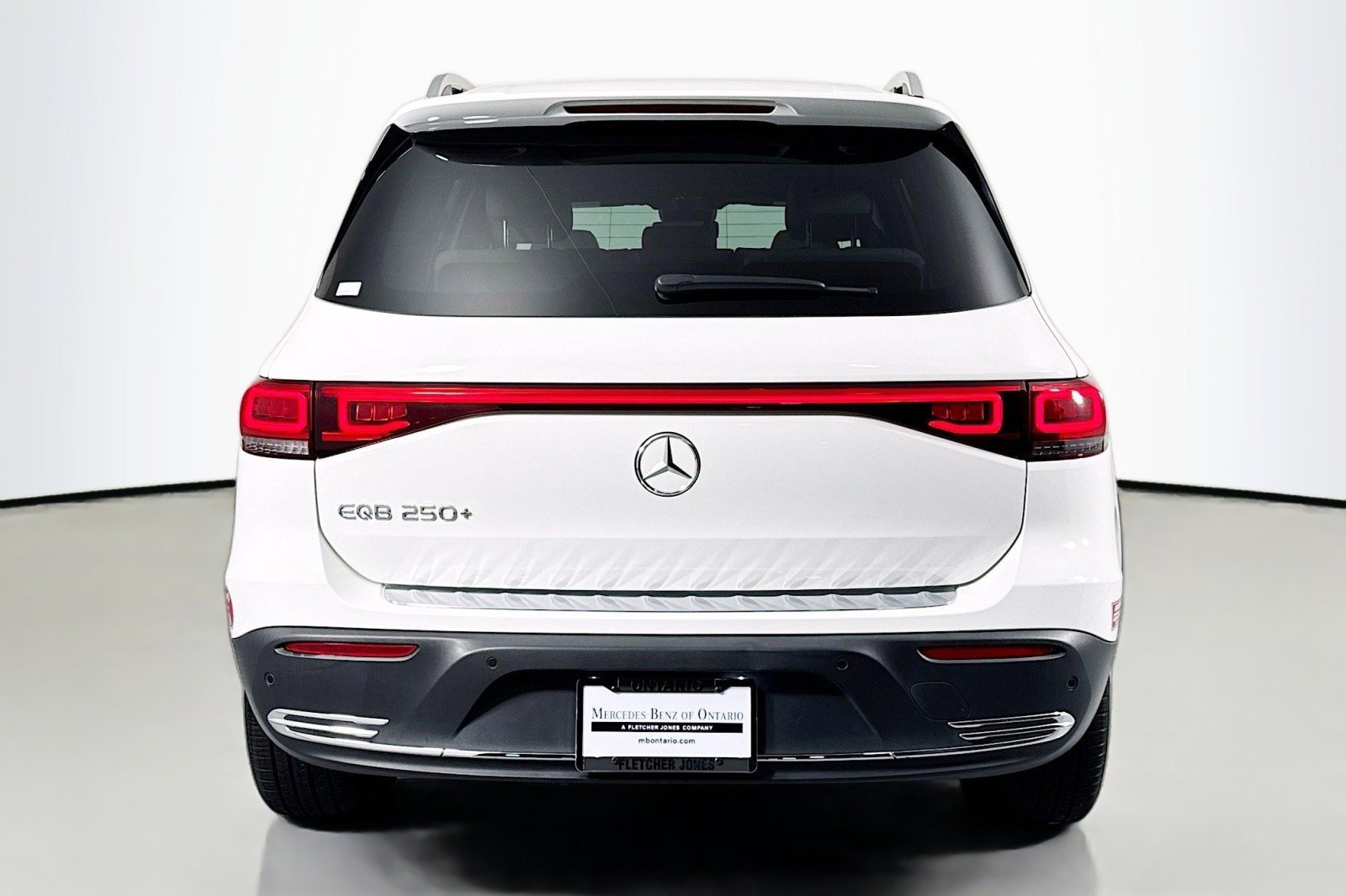 Certified 2023 Mercedes-Benz EQB 250+ image 4