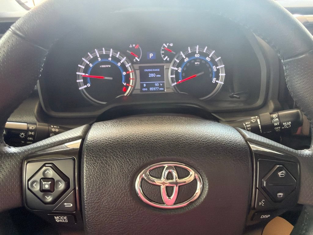 Certified 2018 Toyota 4Runner TRD Off-Road Premium w/ TRD Performance Package AWD/4WD image 11