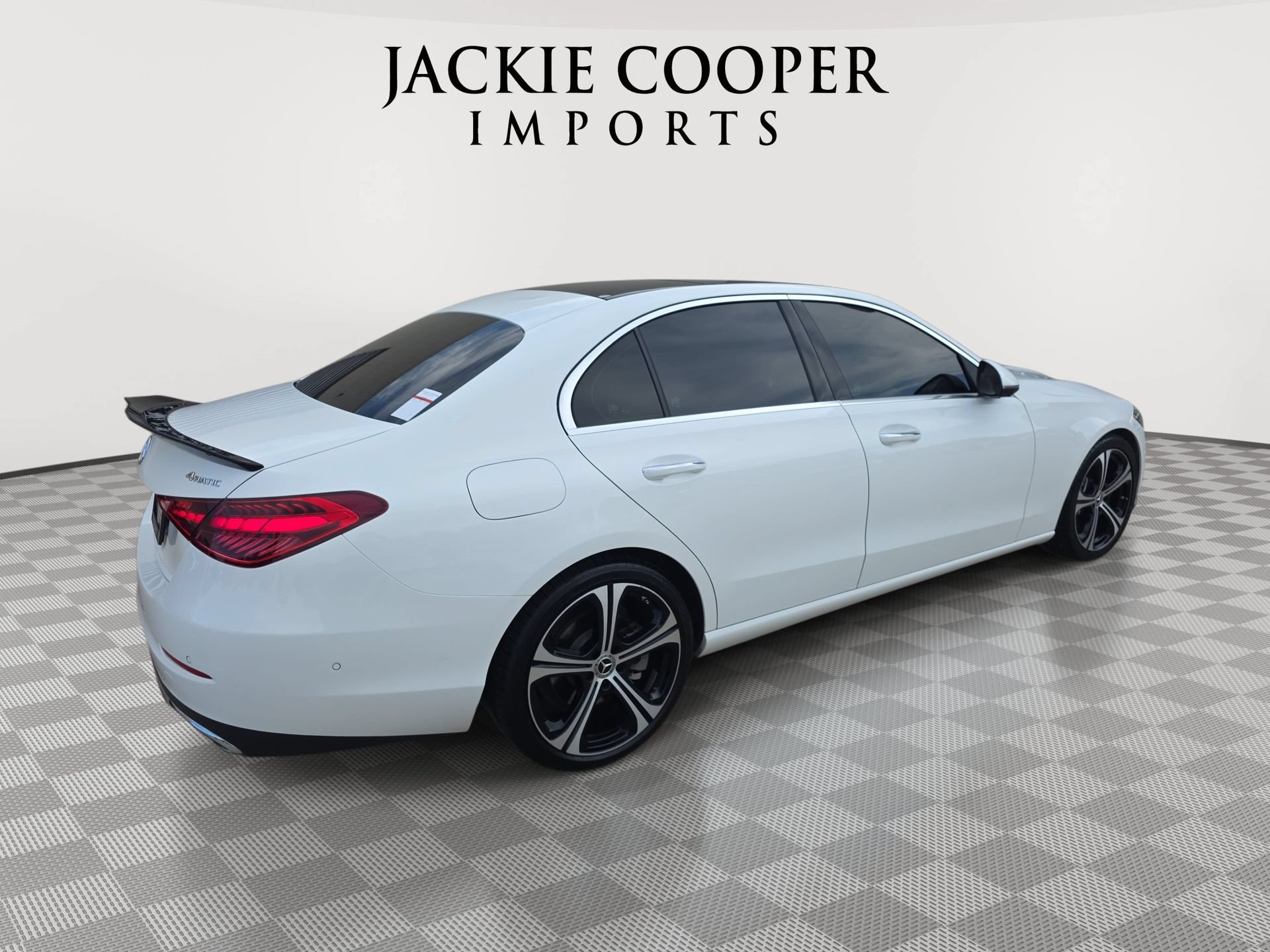 Used 2023 Mercedes-Benz C 300 4MATIC Sedan image 5