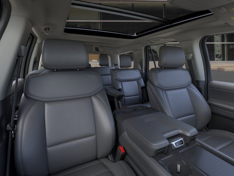 New 2026 Ford Expedition Active AWD/4WD image 11