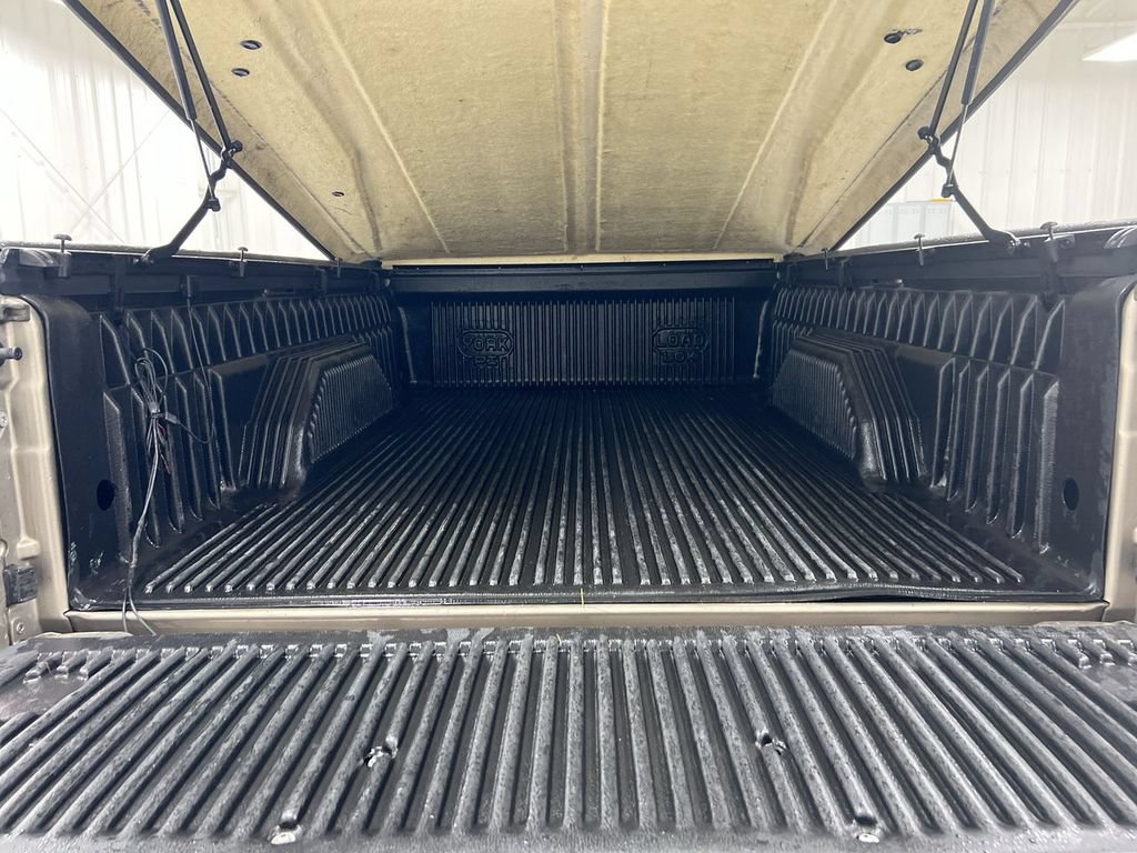 Used 2003 Ford F250 XL RWD image 22