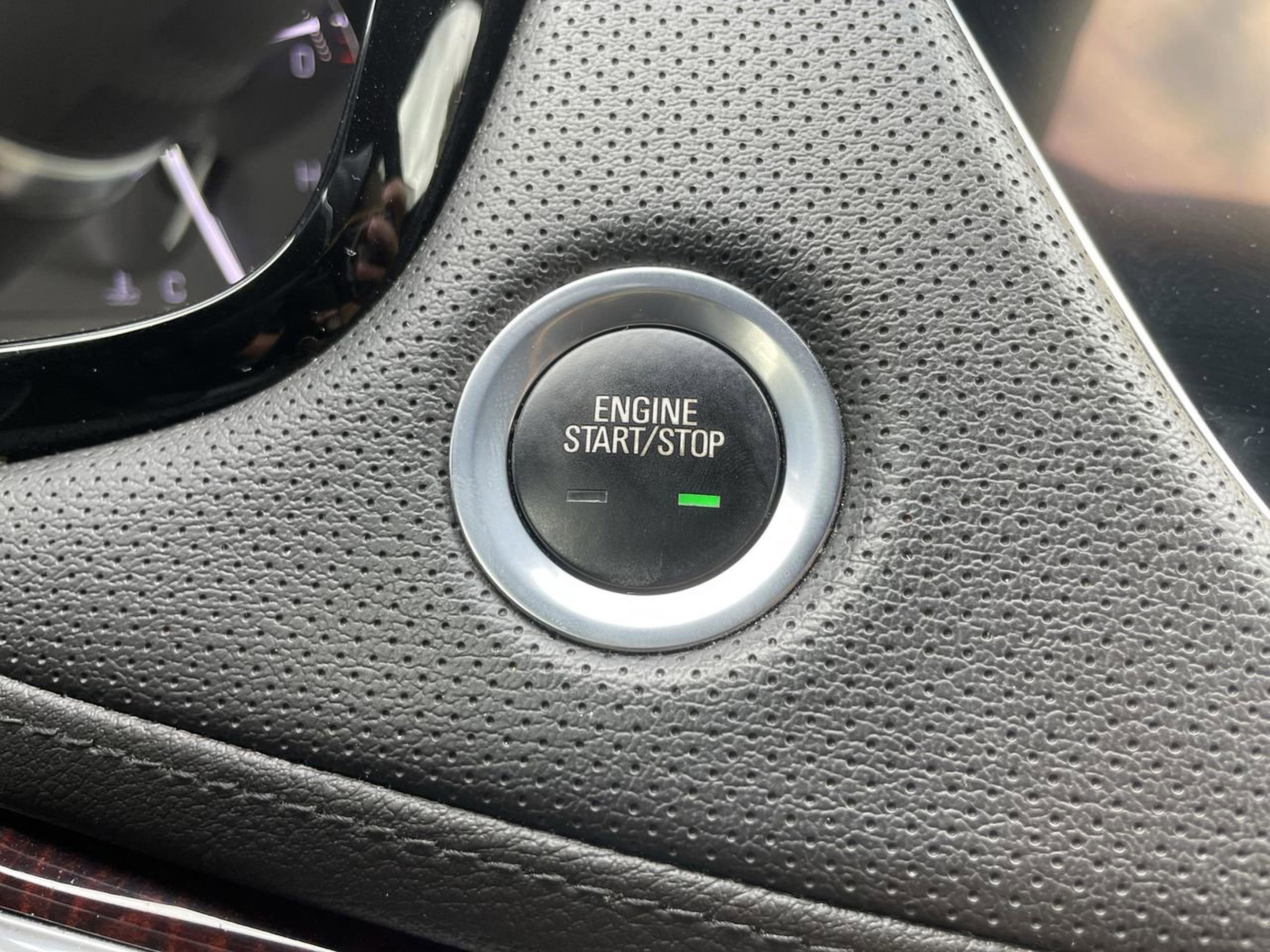 Used 2018 Cadillac XT5 Premium Luxury image 22