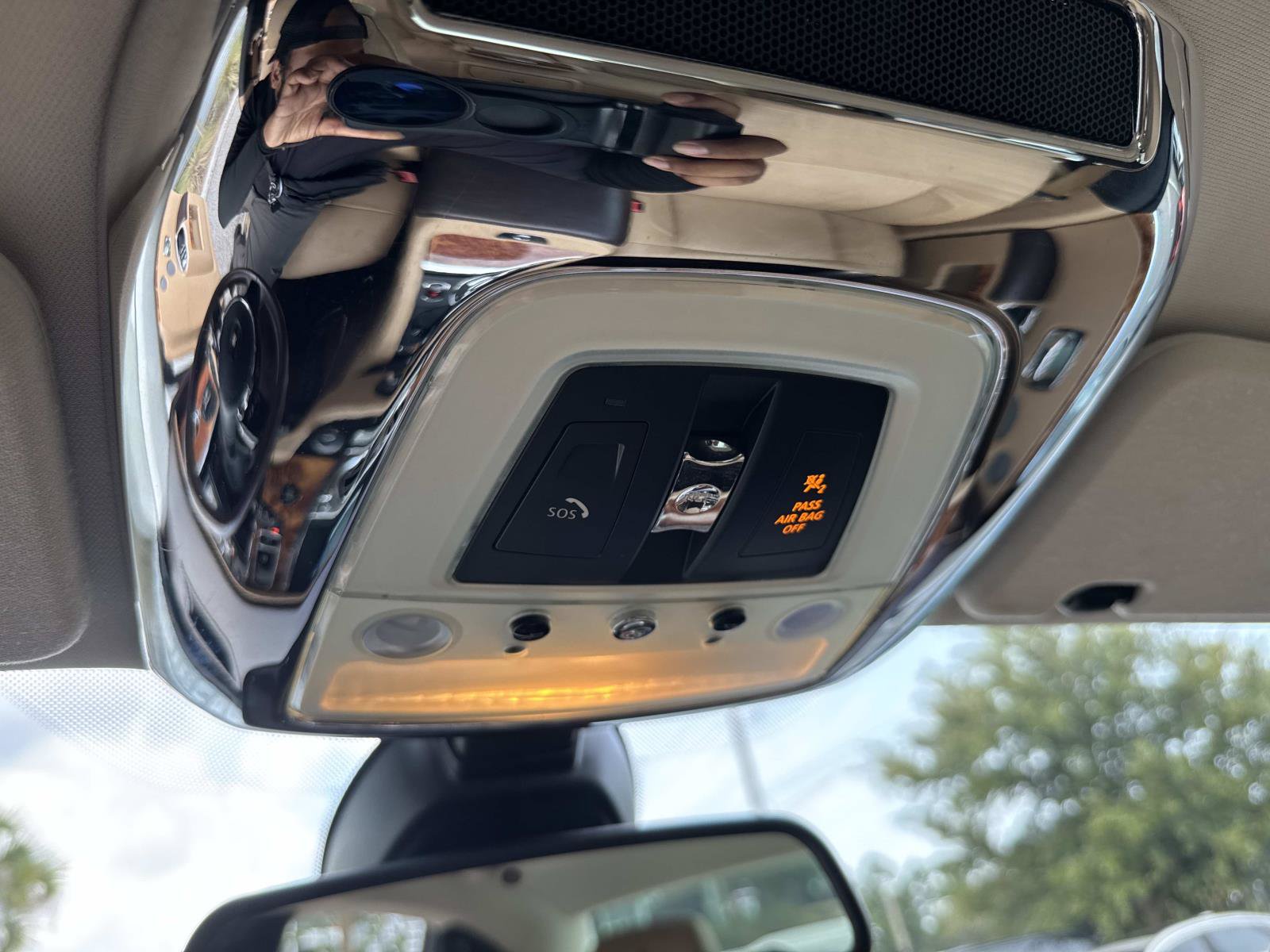Used 2012 Rolls-Royce Ghost RWD image 41